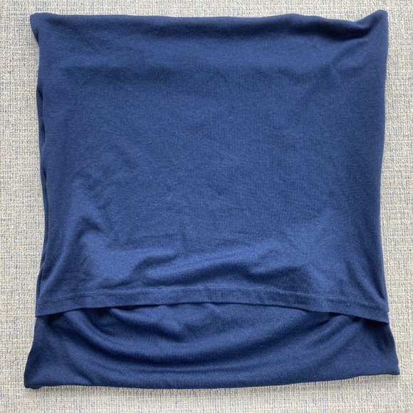 Georgetown University GU Hoyas Basketball t-shirt 16 x 16 throw pillow cover - Picture 7 of 11